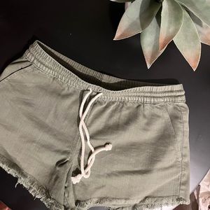 AERIE size small army green shorts